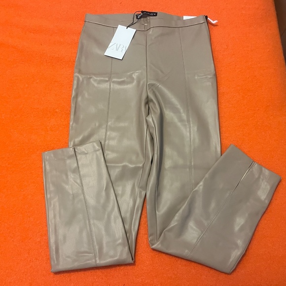 Zara taupe gray faux leather high waist leggings NWT - Picture 2 of 8